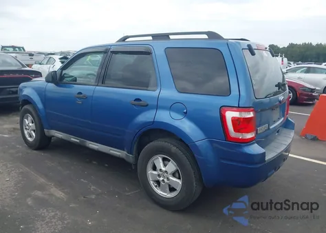 2010 Ford Escape Xlt from USA, damaged, VIN 1FMCU0D78AKB51176